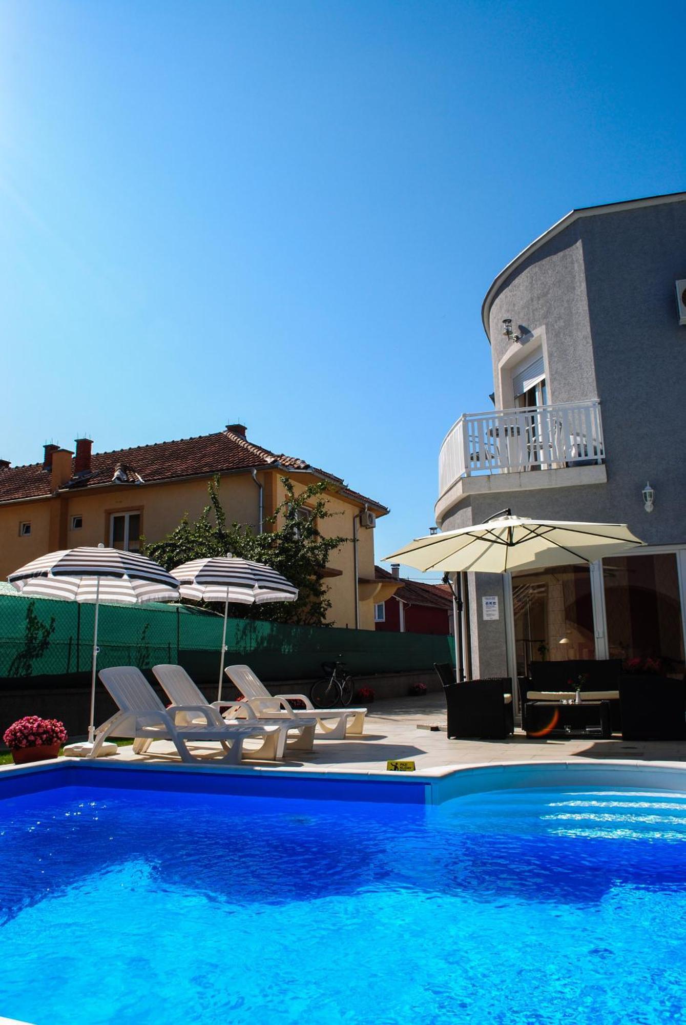 Vila Delux Negotin Exteriör bild