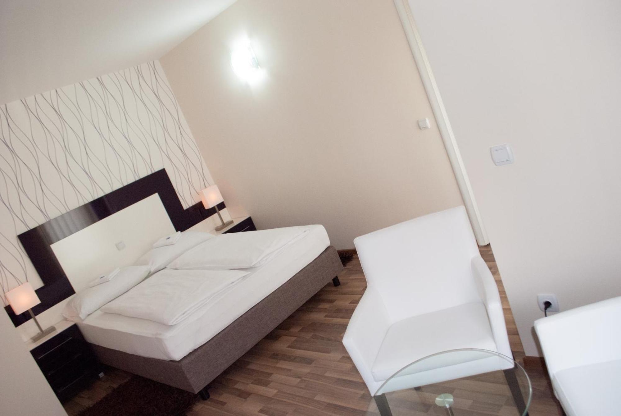 Vila Delux Negotin Exteriör bild